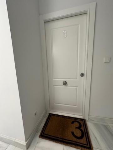 Apartamento Casa De Huespedes Almirante Madrid Exterior foto